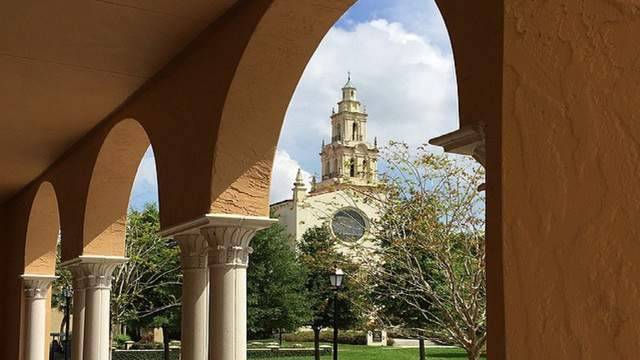 Rollins College to layoff staff, eliminate programs due to expected budget decrease - clickorlando.com