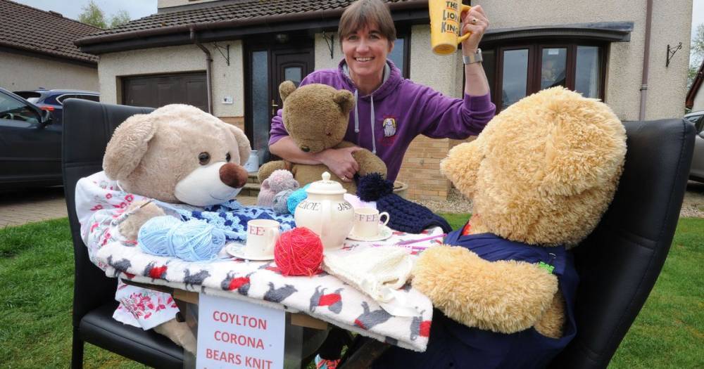 Mum uses coronavirus lockdown to set up heartwarming teddy bear displays in her garden - dailyrecord.co.uk