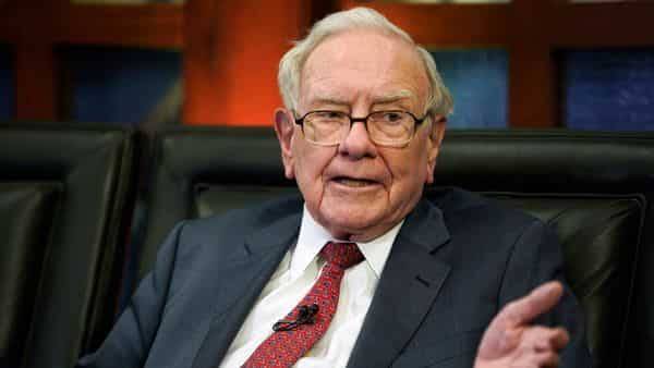 Warren Buffett - Warren Buffett's Berkshire sells majority of Goldman Sachs stake - livemint.com - Usa