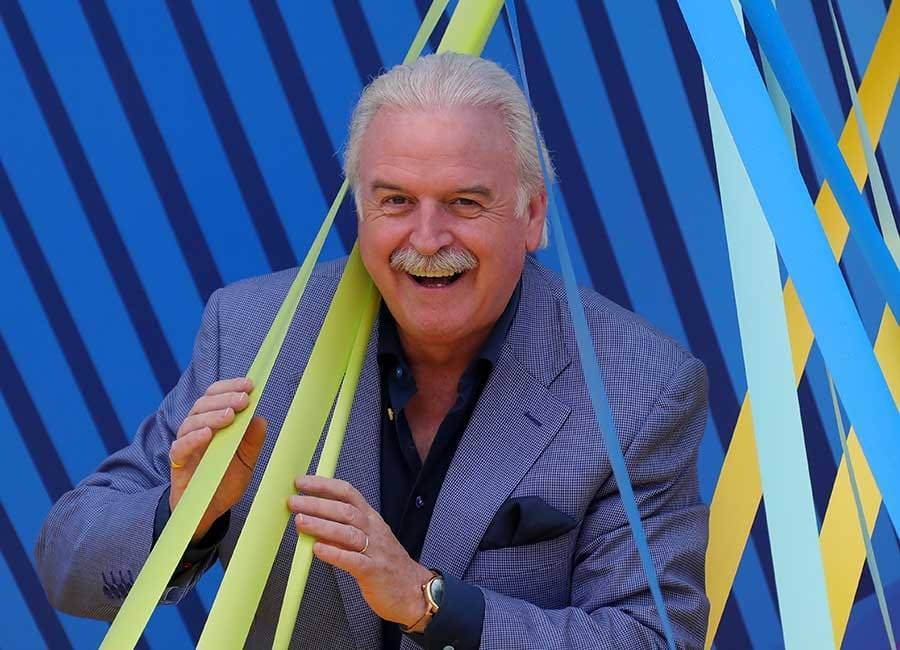 Marty Whelan hits out at RTE for its forced retirement policy - evoke.ie - Ireland