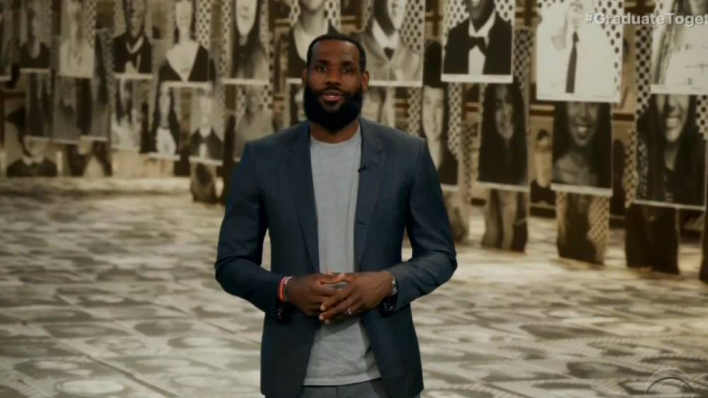 LeBron James Pumps Up Students With Empowering 'Graduating Together' Speech - etonline.com - Los Angeles