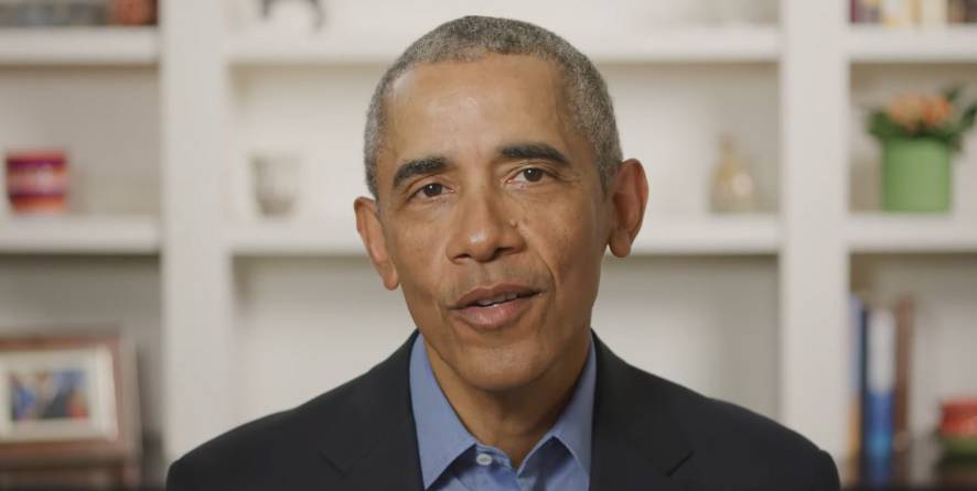 Barack Obama - President Obama Says U.S. Lacks Leadership in Virtual Commencement 2020 Speech - Watch - justjared.com