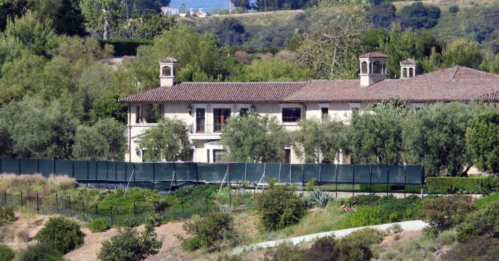 Meghan Markle - prince Harry - Meghan Markle and Harry mocked for LA mansion move: 'It's like they want to be seen' - dailystar.co.uk - county Pacific - Canada - county Tyler - city Malibu - county Perry - Los Angeles, Canada
