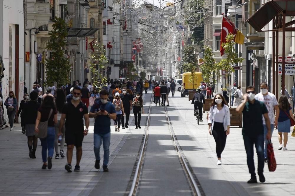 Turkey's senior citizens allowed out for second Sunday - clickorlando.com - city Istanbul - Turkey