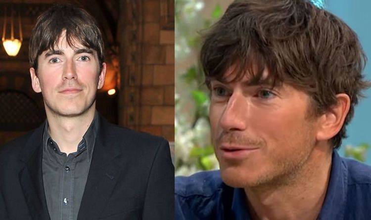 Simon Reeve: 'I don’t like the voices in my head' Mediterranean host in candid interview - express.co.uk