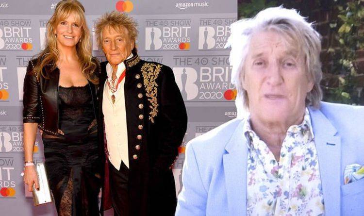 Rod Stewart - Penny Lancaster - Steve Wright - Rod Stewart, 75, gives health update amid coronavirus risk: 'I've just got over cancer' - express.co.uk - Britain - county Wright