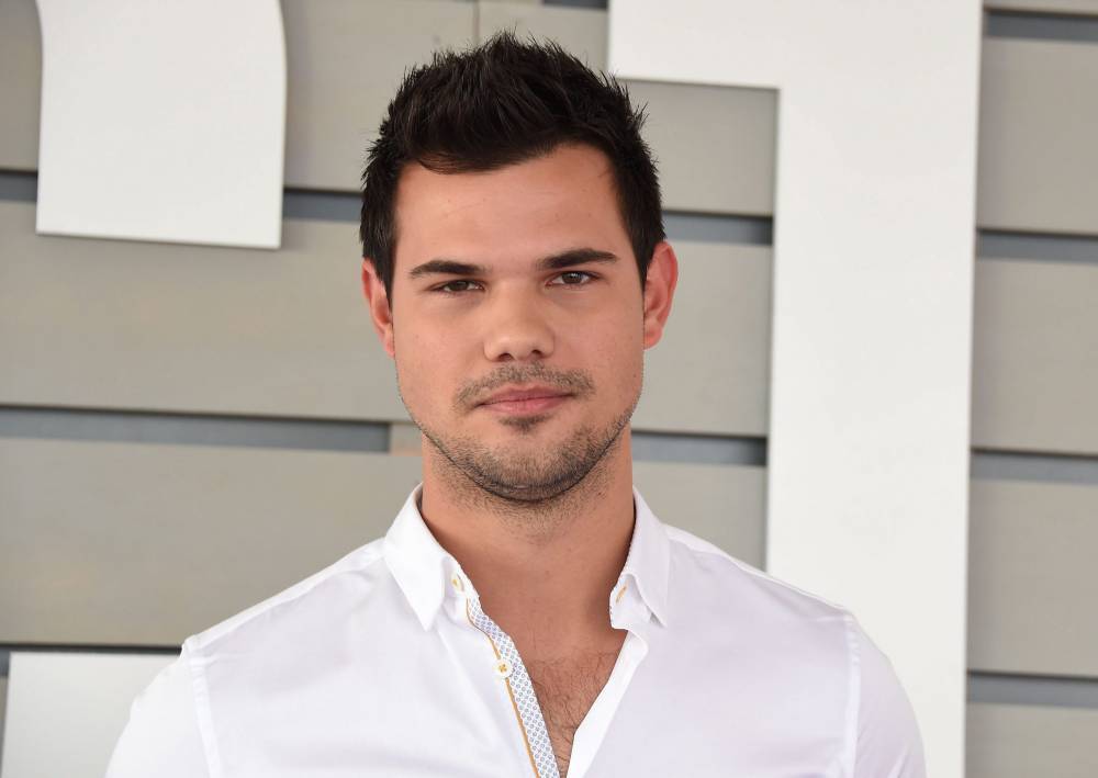 Taylor Lautner Selling His Clothing To Raise Money For Coronavirus Relief Efforts - etcanada.com