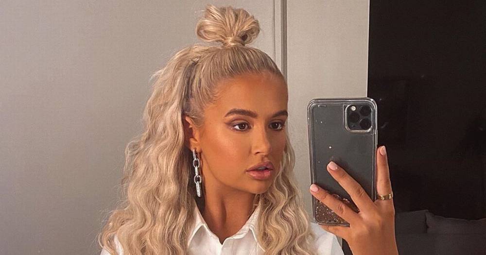 Molly-Mae Hague - Tommy Fury - Molly-Mae Hague oozes glamour in oversized shirt for sizzling pre-lockdown selfie - mirror.co.uk - city Manchester - city Hague