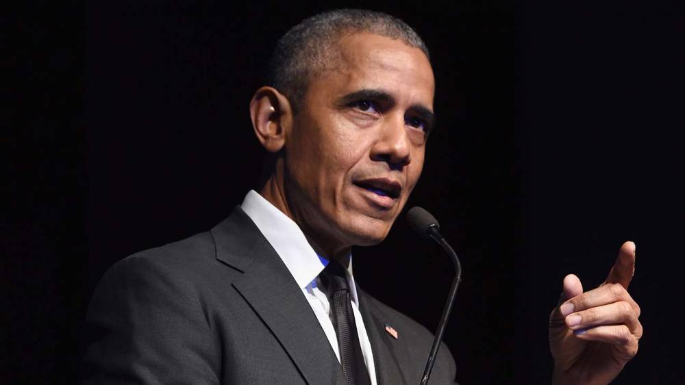 Barack Obama - Barack Obama Criticizes Virus Response in Online Graduation Speech - hollywoodreporter.com