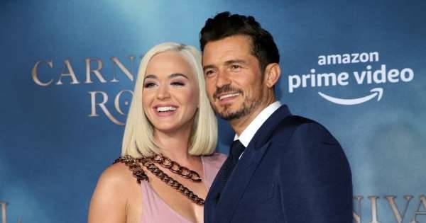 Katy Perry - Katy Perry locks herself in her car so her fiancé Orlando Bloom doesn't see her cry - msn.com