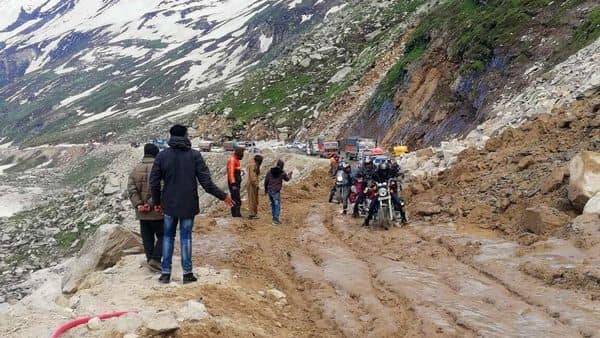 Himachal Pradesh - Manali-Leh highway reopens after winter break - livemint.com