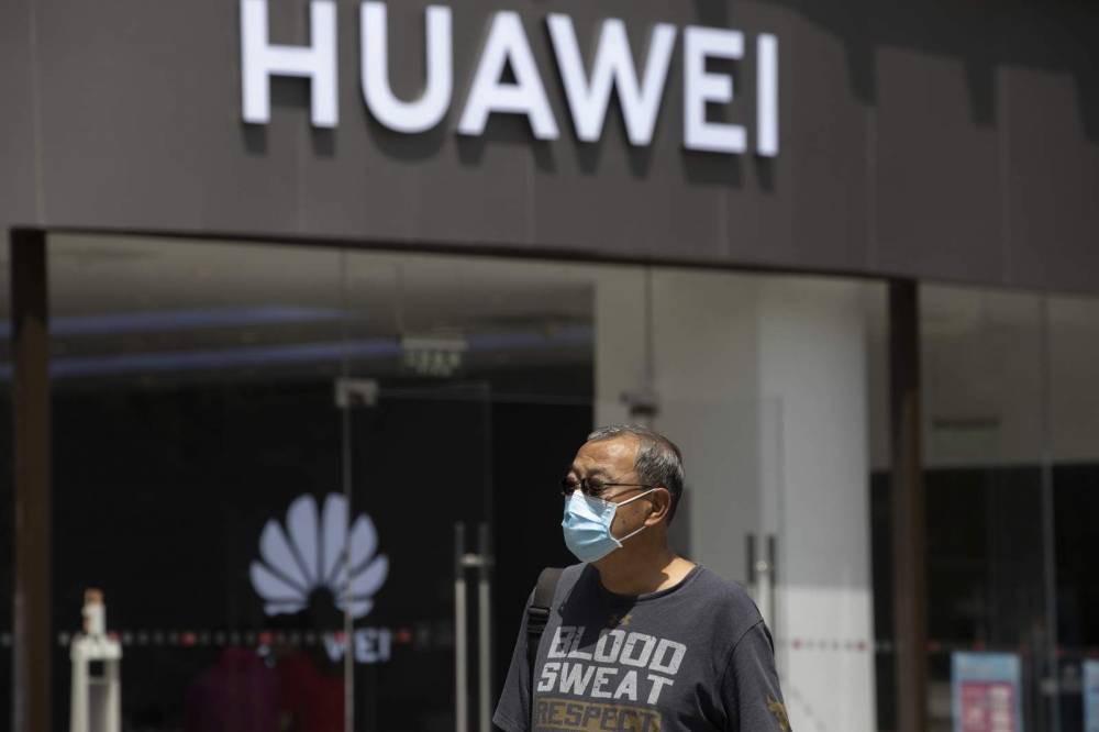 U.S. restriction on chipmakers deals critical blow to Huawei - clickorlando.com - China - city Beijing - Usa - Hong Kong - Washington