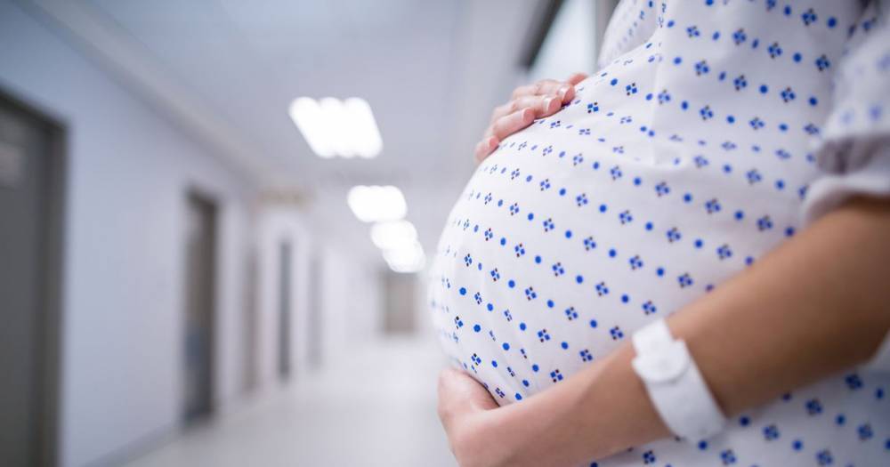 Hospitals 'not letting pregnant women get Caesareans during coronavirus crisis' - dailystar.co.uk