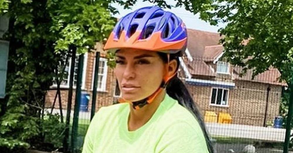 Kieran Hayler - Katie Price - Peter Andre - Katie Price flaunts perky bum in tiny cycling shorts as she vows to keep fit - dailystar.co.uk