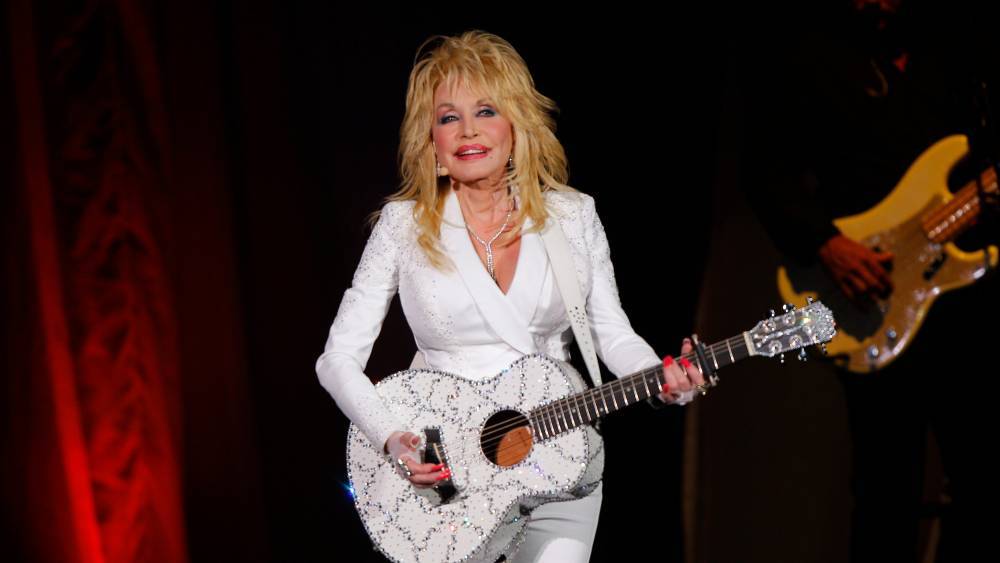 Dolly Parton thanks Tennessee National Guard for relief aid: 'I appreciate all of you' - foxnews.com - state Tennessee