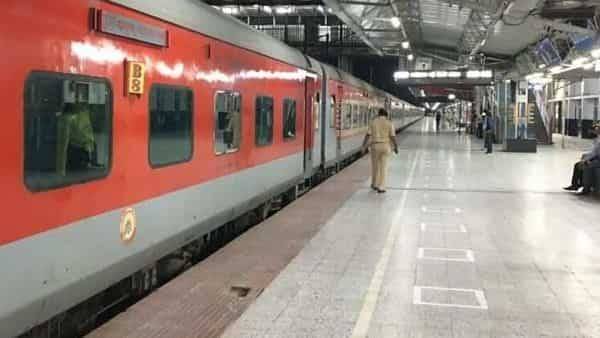 Pramod Sawant - Vishwajit Rane - Special train passengers who alighted at Madgaon asked to show residential proof - livemint.com - state Health - city Delhi - city Thiruvananthapuram