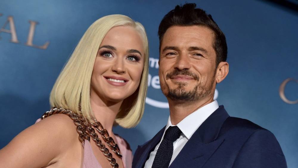 Katy Perry Says Fiancé Orlando Bloom Is Getting 'Fit' While She's Getting 'Square' During Pregnancy - etonline.com
