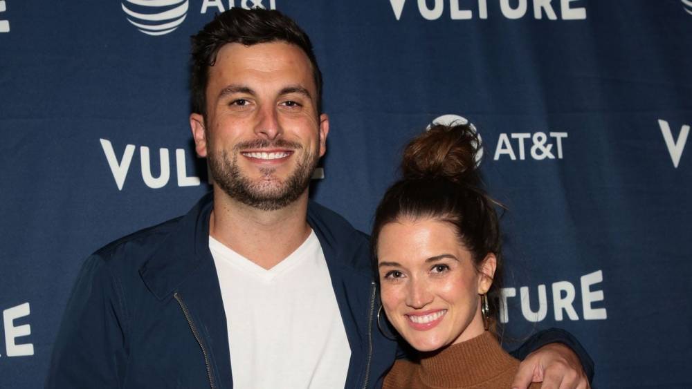 Tanner Tolbert - 'Bachelor in Paradise' Alums Jade Roper and Tanner Tolbert Expecting Baby No. 3 - etonline.com