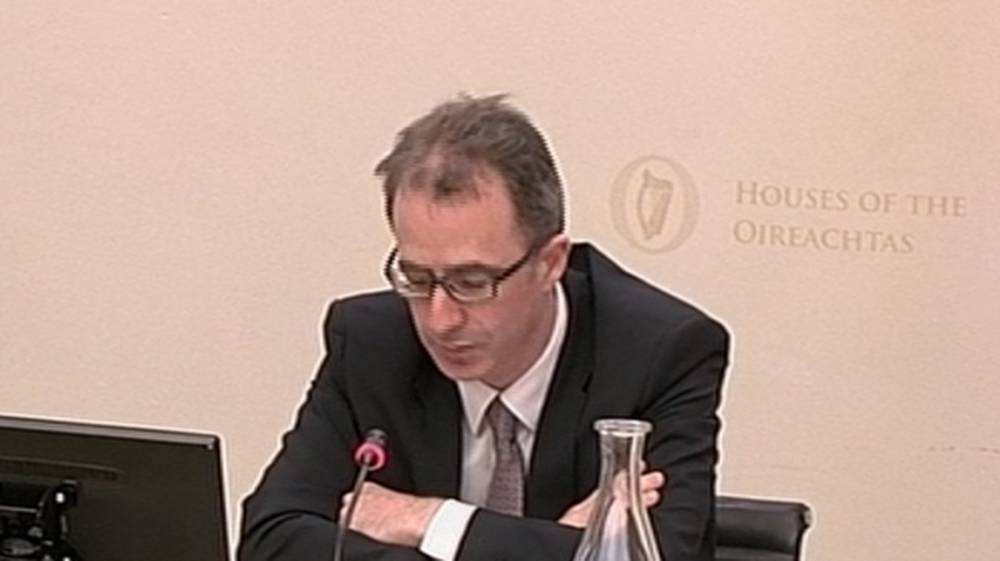 Dáil Covid-19 committee to hear that the acute phase of the coronavirus crisis could last for years - rte.ie - Ireland