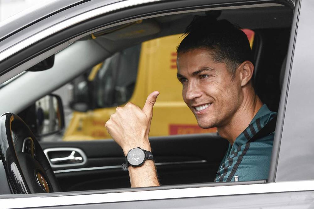 Cristiano Ronaldo - Serie A - Cristiano Ronaldo reports to Juventus, gives thumbs up - clickorlando.com - Italy - Portugal