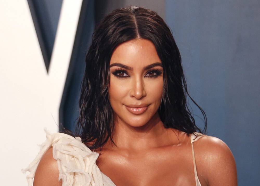 Kim Kardashian - Kim Kardashian Faces Backlash For Describing Black Face Mask On African-American Model As ‘Nude’ - etcanada.com - Usa - Canada