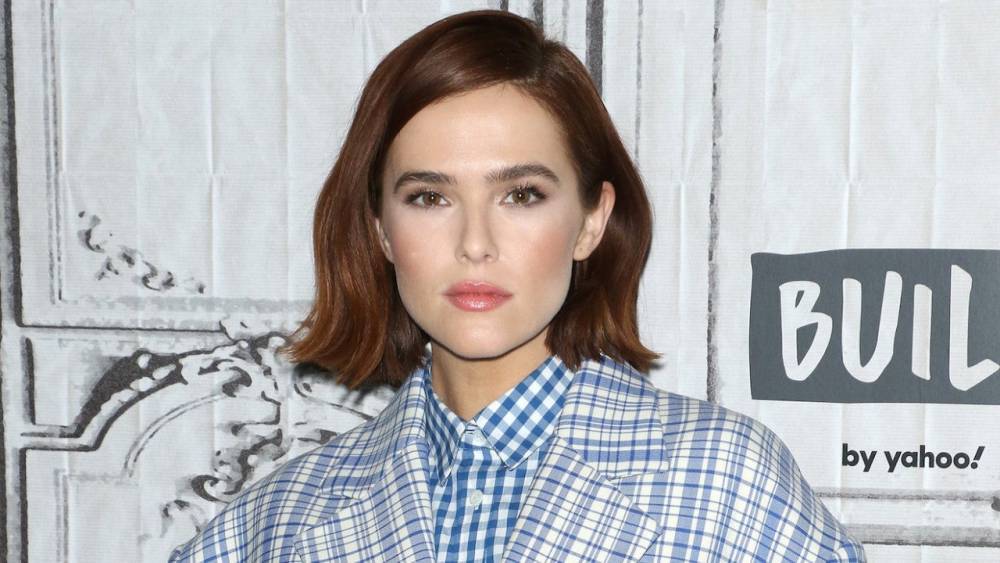 Zoey Deutch - Zoey Deutch Shares She Had Coronavirus and Why It's Important to Wear Face Masks - etonline.com