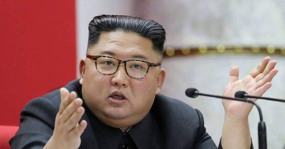 Kim Jong Un - Kim Yo Jong - Kim Jong Un 'alive after making first public appearance in 20 days' after death rumours - dailyrecord.co.uk - South Korea - North Korea