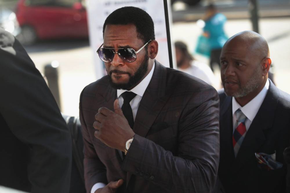 R. Kelly Pleads With Judge For Release For The Third Time–Claims He’s Diabetic & Therefore More Susceptible To COVID-19 - theshaderoom.com