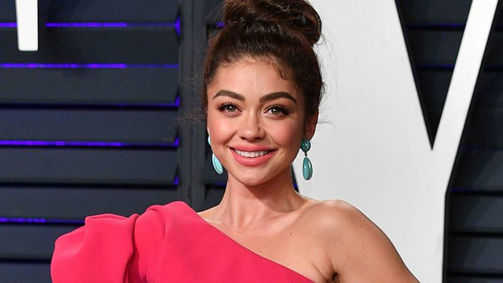 Sarah Hyland - Sarah Hyland trades in brunette locks for bright new look: 'I did this all by myself' - foxnews.com