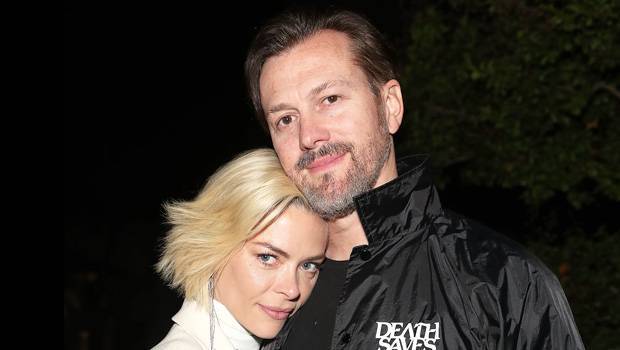 Jaime King - Kyle Newman - Jamie King’s Husband Reveals He’s ‘Solo’ Parenting Their Kids After She Files For Divorce Restraining Order - hollywoodlife.com