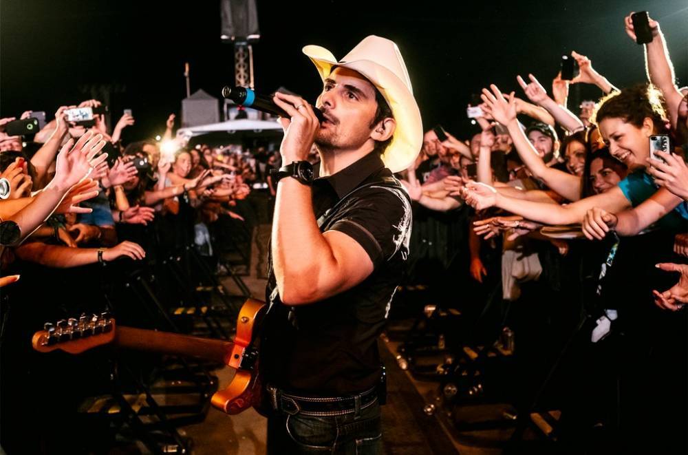 Brad Paisley - How Brad Paisley Put on a Full Production Arena Show and Kept Everyone Safe (Including Himself) - billboard.com - city Nashville