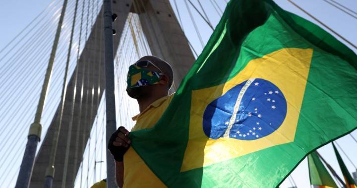 Donald Trump - Jair Bolsonaro - Trump mulls travel ban for Brazil as country’s coronavirus cases rise to 3rd in world - globalnews.ca - China - Brazil