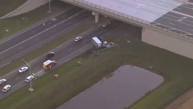 Overturned box truck on SR-528 leaves right lane blocked - clickorlando.com - state Florida - county Orange