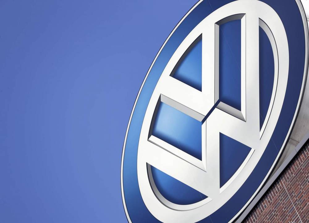 VW pulls car ad after outcry, apologizes for racist overtone - clickorlando.com - Germany - France - city Berlin