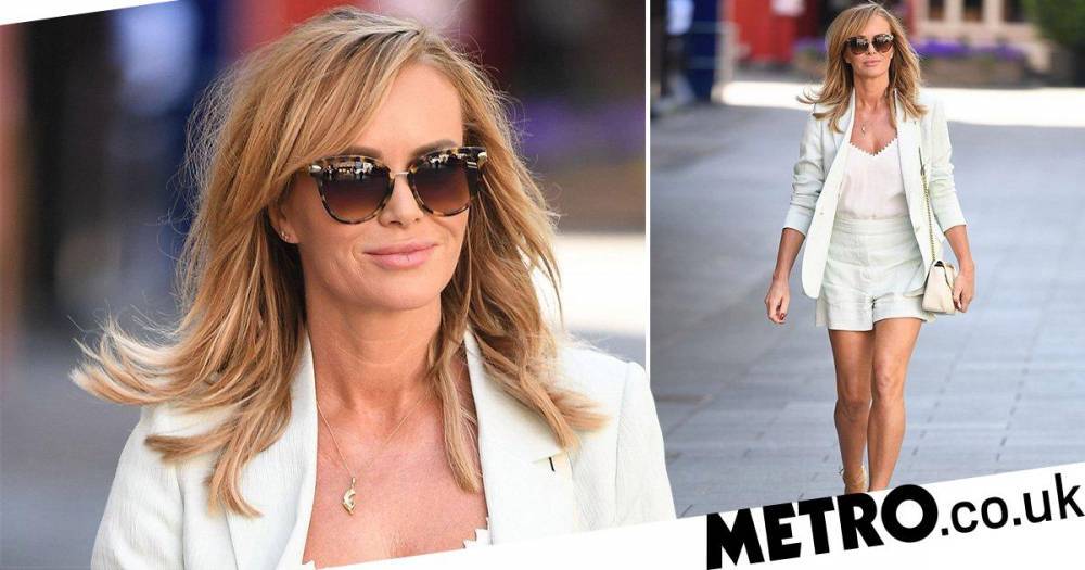Amanda Holden - Amanda Holden puts us all to shame with her lockdown outfit as she heads to work in the sunshine - metro.co.uk - city London