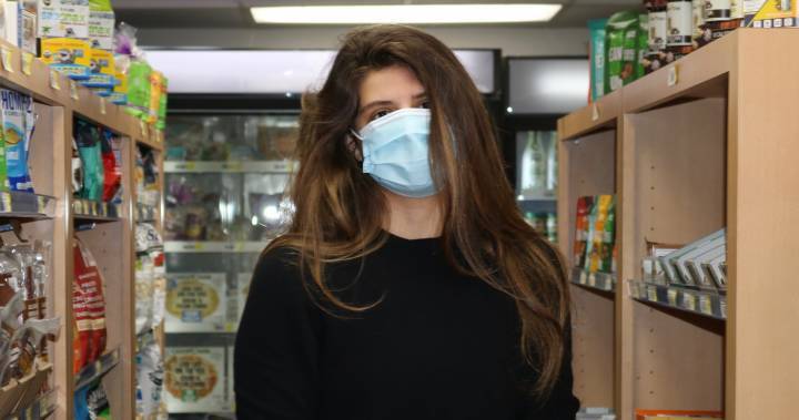 Teen entrepreneur opens London, Ont., health food store amid coronavirus pandemic - globalnews.ca - London