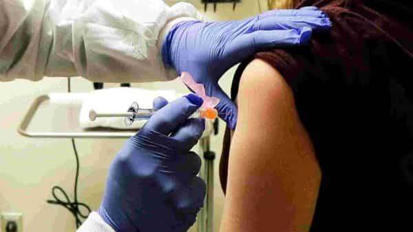COVID-19 vaccine: Scientists propose new truncated process for developing at 'pandemic speed' - livemint.com - Washington
