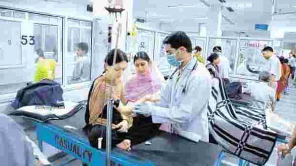 Jan Arogya Yojna - Bharat-Pradhan Mantri - Around 2,300 patients availed free covid treatment in hospitals under Ayushman Bharat: Official - livemint.com - city New Delhi