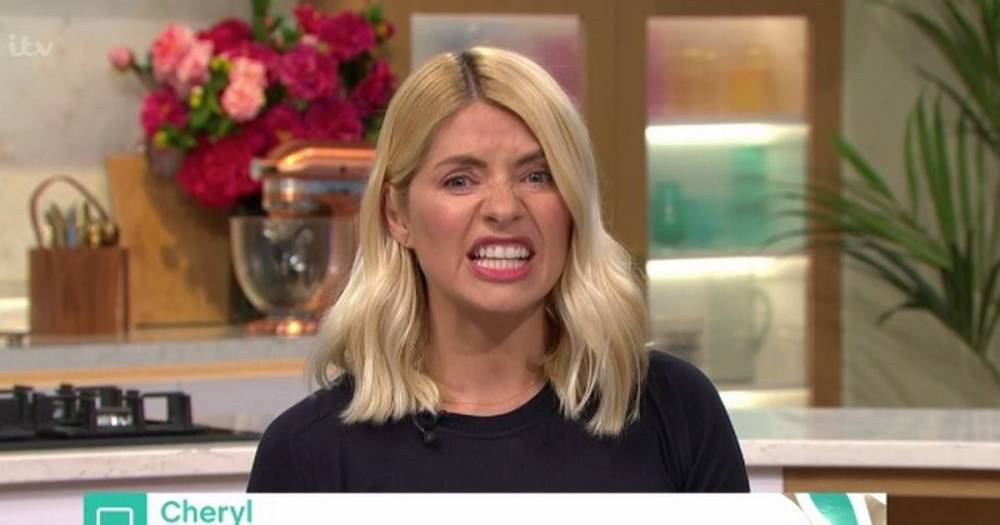 Holly Willoughby - Vanessa Feltz - Holly Willoughby pleads people not to poo outside after disgusting complaint - mirror.co.uk - county Kent