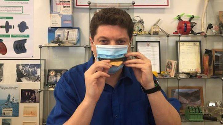 Company creates face mask that allows wearer to eat - fox29.com - Israel