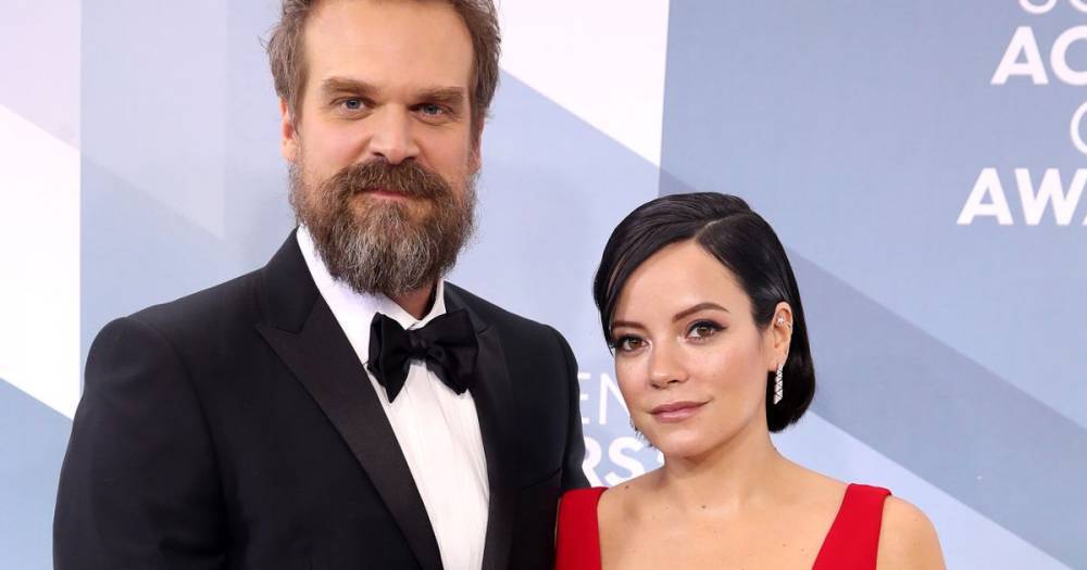 Lily Allen - David Harbour - How Stranger Thing's David Harbour wooed Lily Allen by wearing her merch - mirror.co.uk