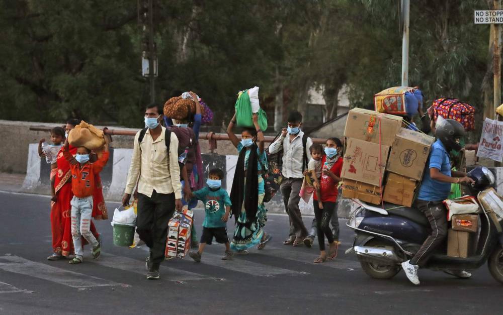 India's central bank cuts lending rate to 4% to aid economy - clickorlando.com - city New Delhi - India