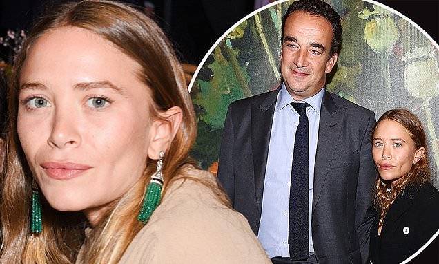 Page VI (Vi) - Mary Kate Olsen - Olivier Sarkozy - Kate Olsen - Mary-Kate Olsen set to move into $325K rental in The Hamptons for the summer - dailymail.co.uk - New York - county Hampton
