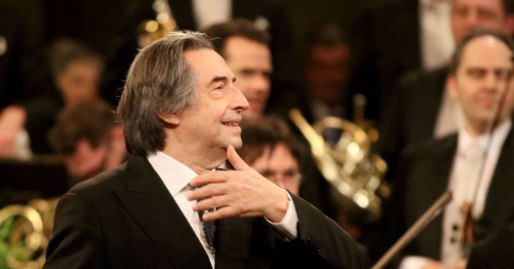 Symphony No - Riccardo Muti - Muti to conduct classical music's return to Italian stage - msn.com - Italy