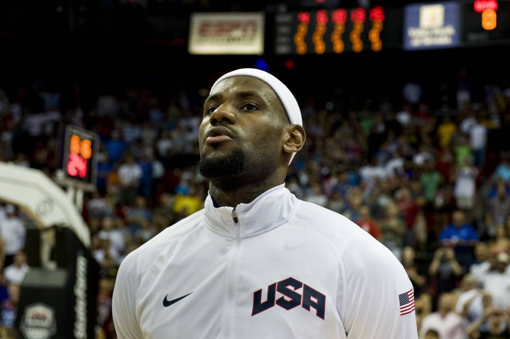 Lebron James - LeBron James Reportedly Hosting Workouts With Lakers Teammates During NBA Shutdown - hollywoodnewsdaily.com