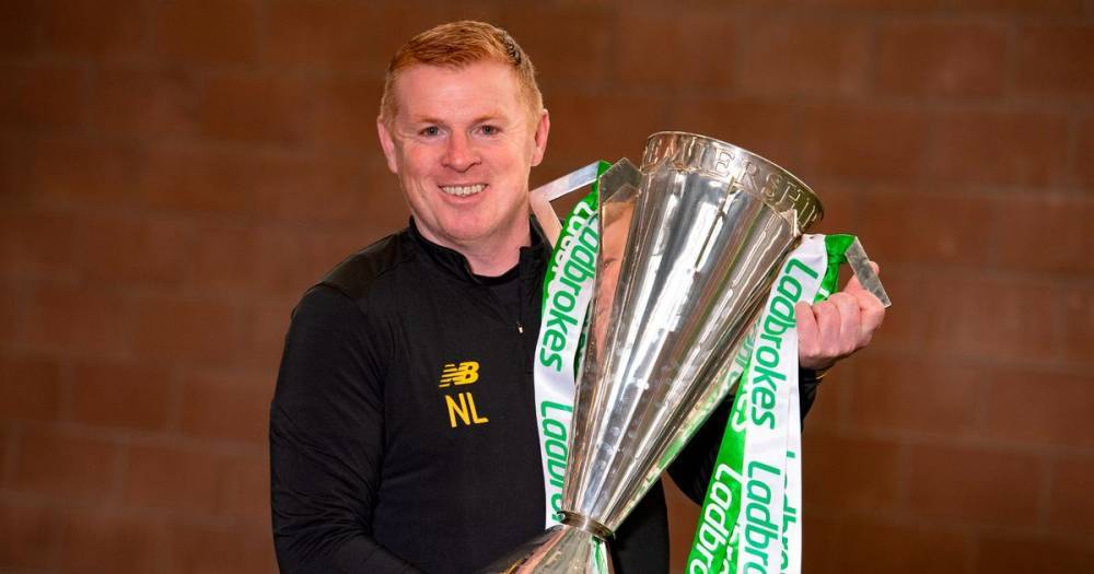 Scott Brown - Neil Lennon - Celtic title party LIVE as Hoops celebrate historic second Nine In A Row achievement - dailyrecord.co.uk - France