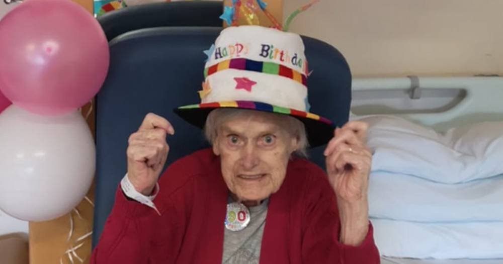 Scots gran who beat coronavirus enjoys virtual sing-a-long with family on 90th birthday - dailyrecord.co.uk - Scotland