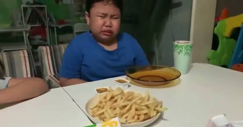 Boy, 9, cries after mum surprises him with first McDonald's since lockdown - mirror.co.uk - Singapore