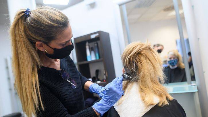 Missouri hairstylist went to work with coronavirus symptoms, exposed 91 clients, co-workers: officials - fox29.com - Germany - state Missouri - city Springfield - county Greene