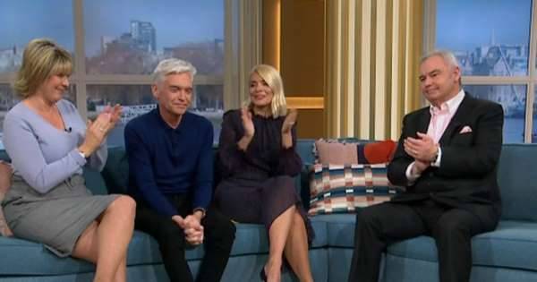 Phillip Schofield - Phillip Schofield candidly admits talking ‘saved him’ after coming out as gay - msn.com